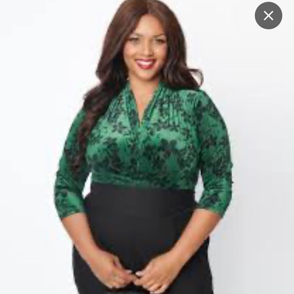 Unique Vintage Plus Size Black Floral Velvet Friday Night Bodysuit - Picture 11 of 12